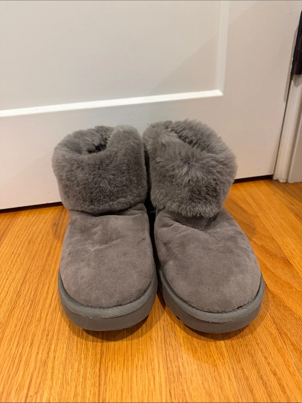 UGG Women's Short Gray Suede Shearling Boots